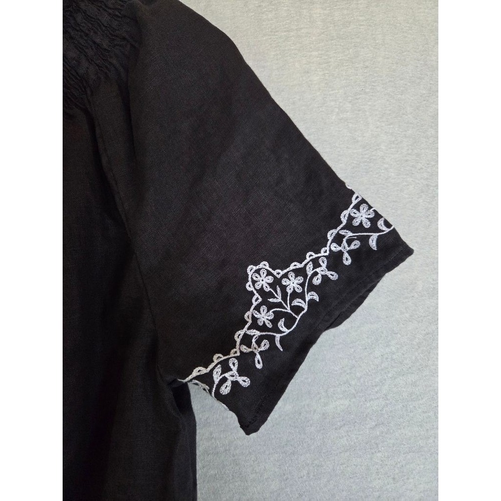 Ecologie 100% Linen Peasant Top M Black Dark Boho Cottagecore Floral Embroidered - Picture 3 of 8